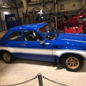 Meet your Posher, Ace